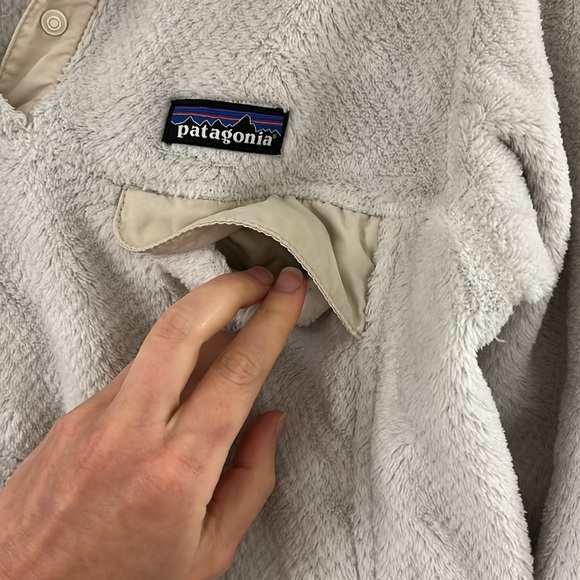 Patagonia Quarter Zip size small - Picture 4 of 9